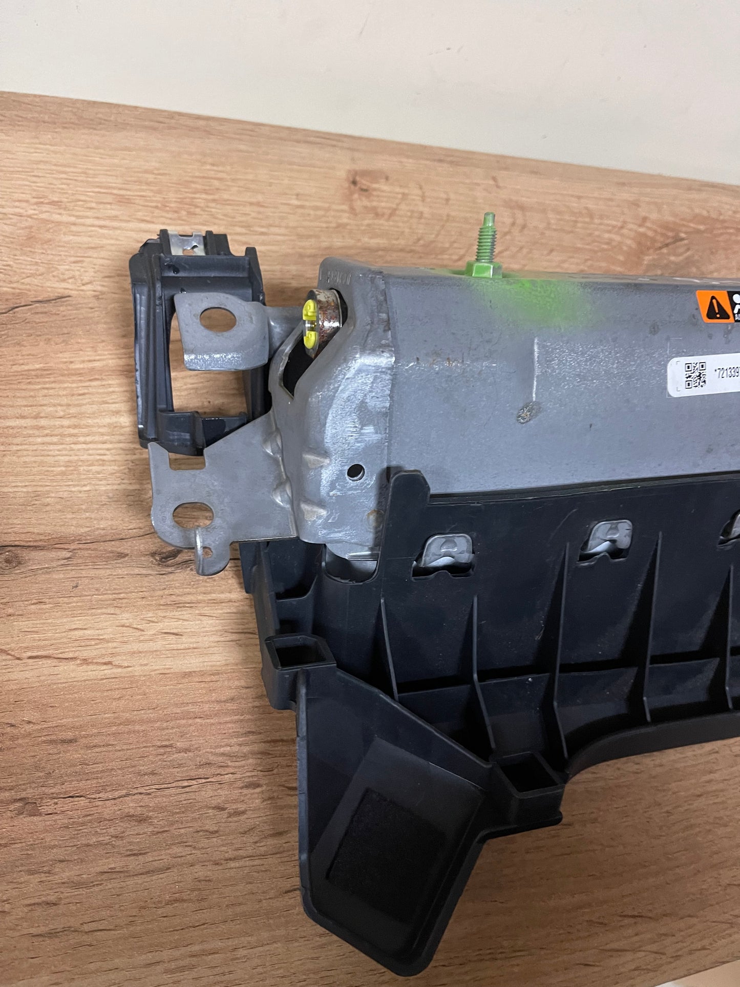 2021 2022 2023 TOYOTA HIGHLANDER FRONT LEFT DRIVER KNEE AIRBAG 21 22 23